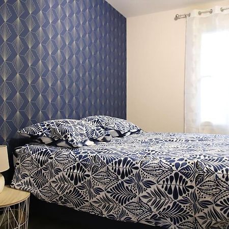 Orange Villa Plestan Екстериор снимка