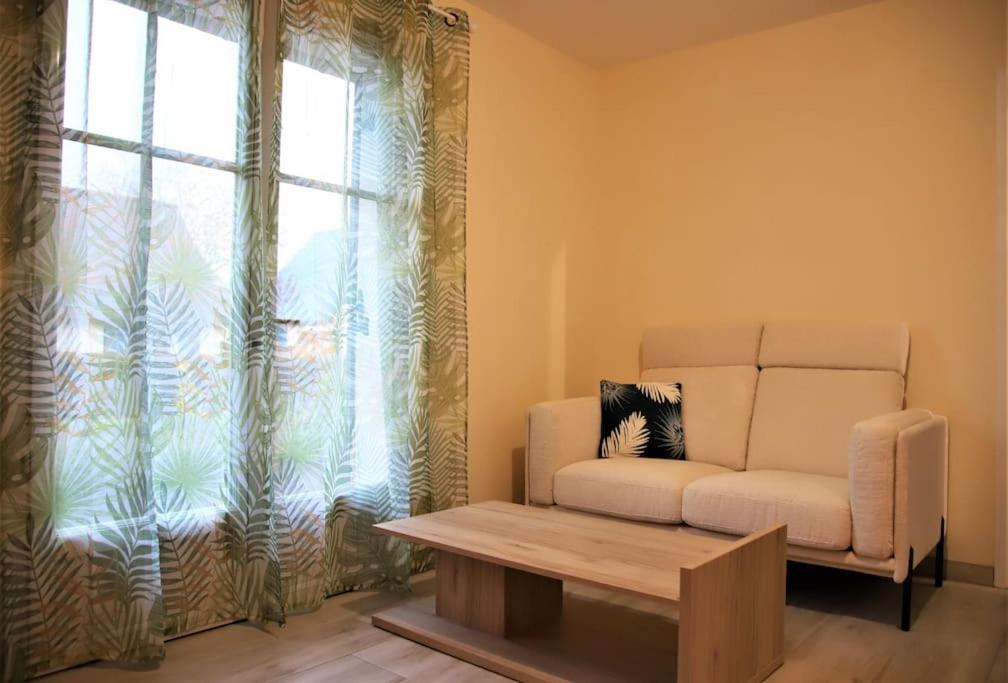 Orange Villa Plestan Екстериор снимка